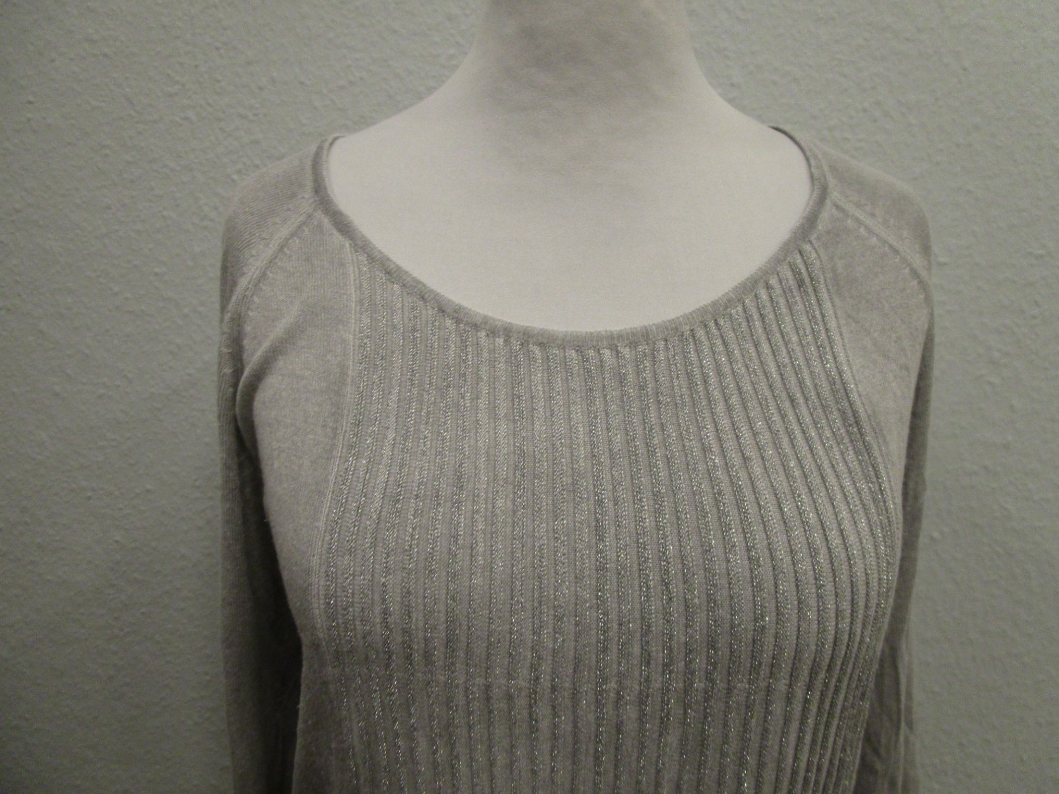 Monari dünner Strick Pullover Langarm silber-grau Glitzer Gr.40 (S49-Z12)